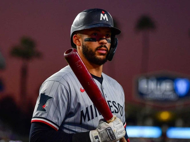 Carlos Correa vuelve a Astros: 