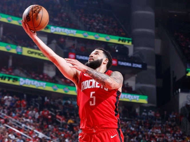 Rockets se acerca a Warriors en serie de Playoffs