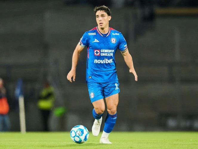 Lorenzo Faravelli renueva con Cruz Azul