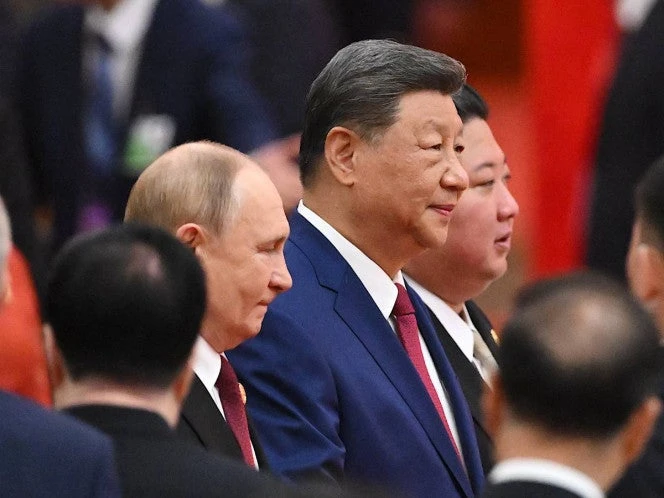 Micrófono capta a Putin y Xi hblando de 'trasplantes de órganos' e 'inmortalidad'