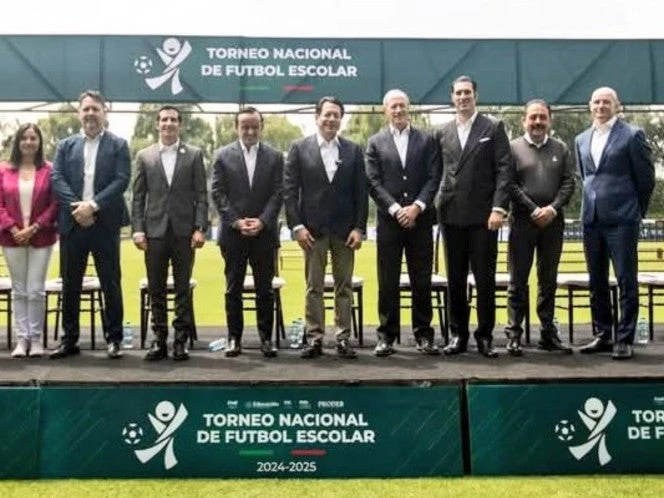 Mario Delgado inaugura etapa final Torneo Nacional Futbol Escolar