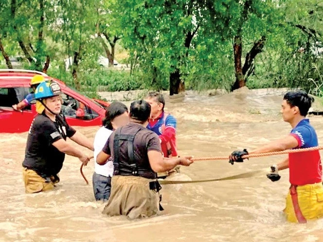Lluvias dejan un deceso en Tamaulipas; rescatan a seis personas 