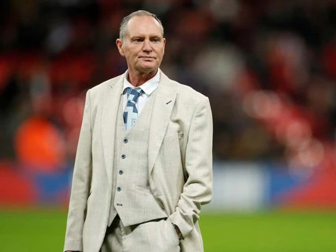 Paul Gascoigne sale del hospital y se recupera
