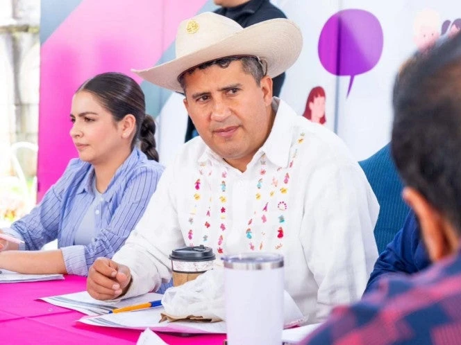 Hallan muertas a dos personas presuntamente ligadas al asesinato de Carlos Manzo