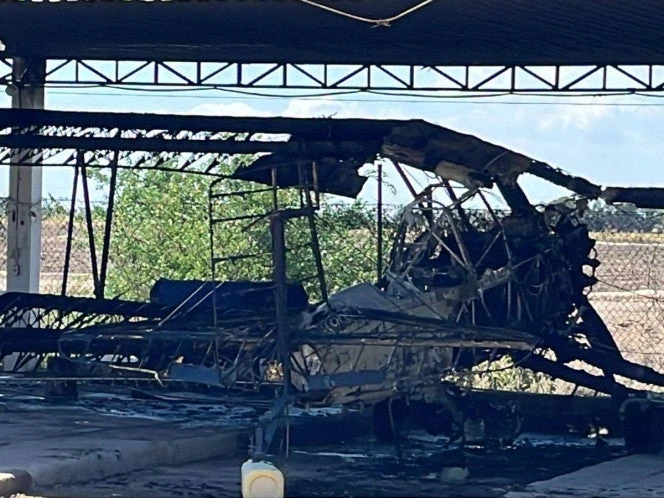 Sujetos balean e incendian avioneta usada para fumigar campos agrícolas