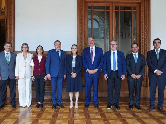 Sheinbaum se reúne con Lorenzo Simonelli, presidente y director ejecutivo de Baker Hughes