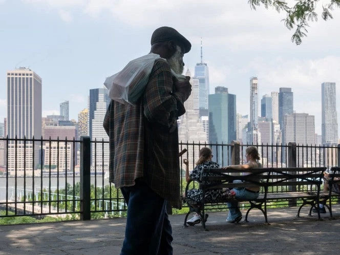 Nueva York abre centros de refrigeración por calor 'extremadamente peligroso'