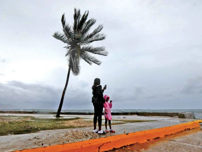 Jamaica teme destrucción masiva al acercarse gigantesco huracán Melissa
