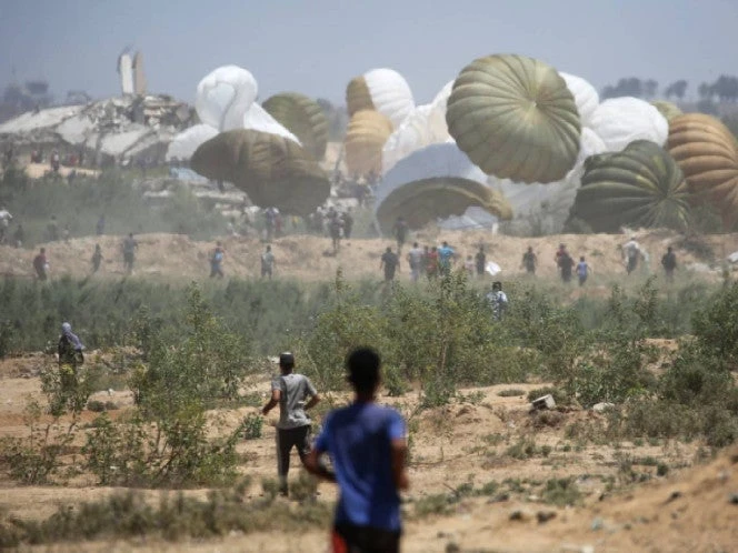 Camión con ayuda humanitaria se vuelva en Gaza: 20 muertos
