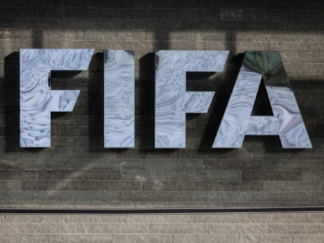 Blatter y Platini: absueltos tras siete años en el banquillo de los acusados