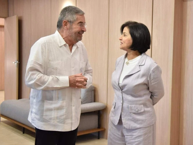 Juan Ramón de la Fuente a Brasil para participar en Cumbre de los BRICS