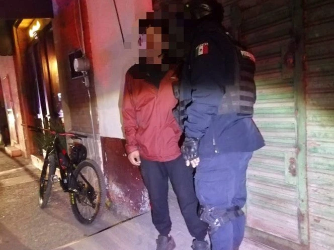 ¡No lo volverá a hacer! Vecinos golpean a ladrón de bicicletas