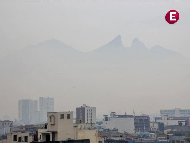 Activan contingencia ambiental en Monterrey; hay muy mala calidad del aire