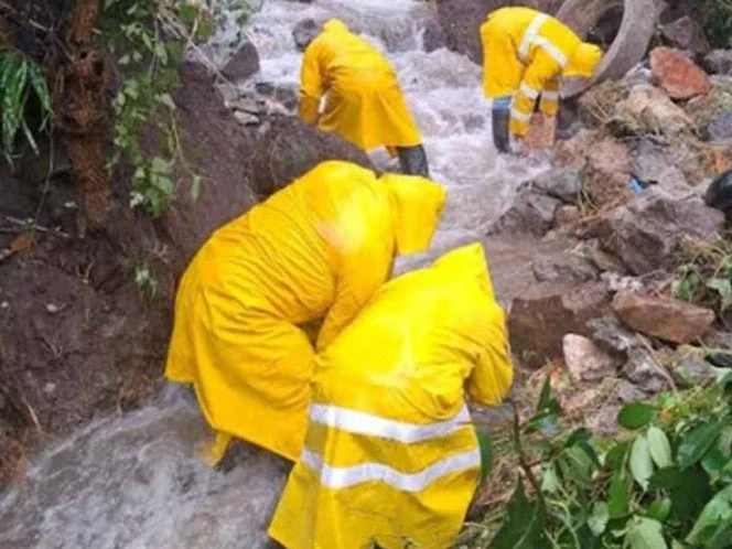 Aumentan a 22 los fallecidos por lluvias en Hidalgo; 13 municipios reportan daños graves