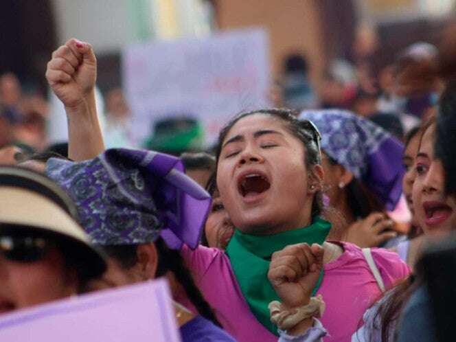 Colectivos feministas toman las calles de Tlaxcala en el marco del 8M