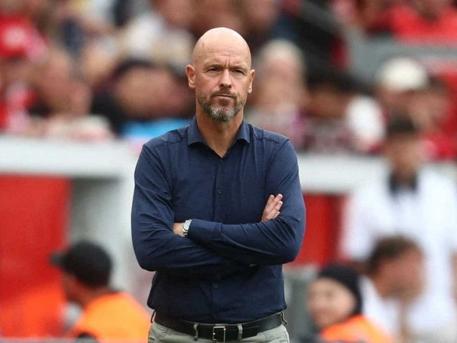 Bayer Leverkusen destituye al entrenador Erik ten Hag