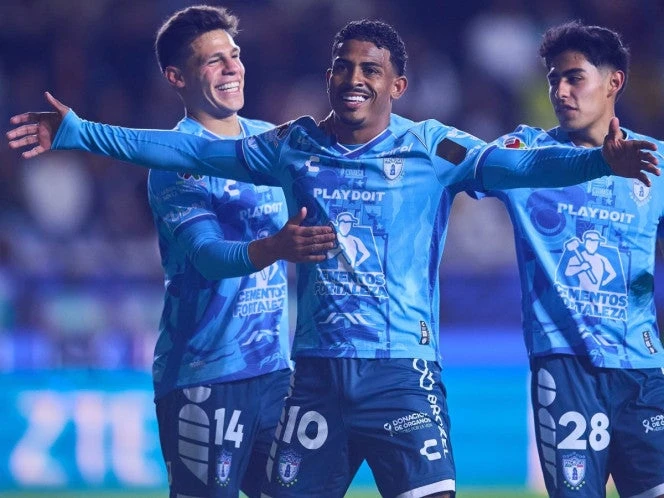 Pachuca da nuevo golpe a Pumas y escala a los primeros lugares