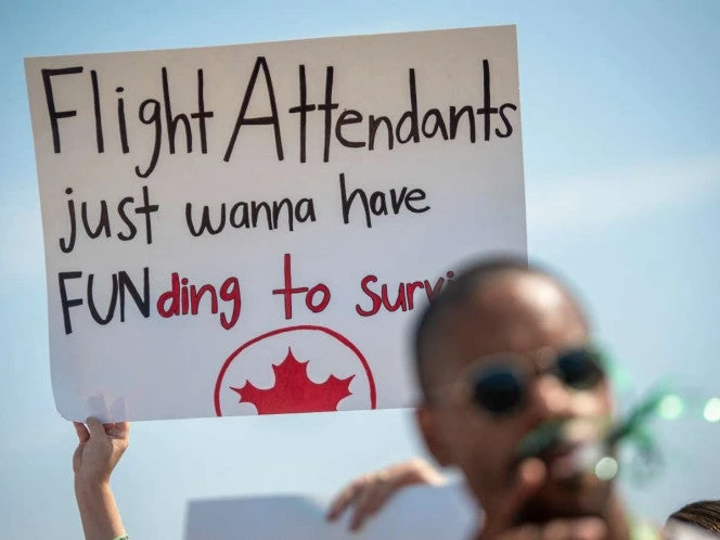 Air Canada cancela cientos de vuelos por huelga de tripulantes de cabina