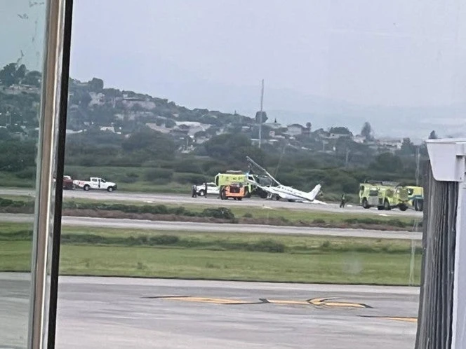 Se despista avioneta en el Aeropuerto Intercontinental de Querétaro