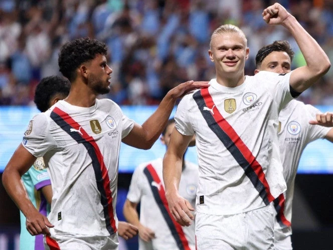 Manchester City cumple y clasifica a Octavos de Final