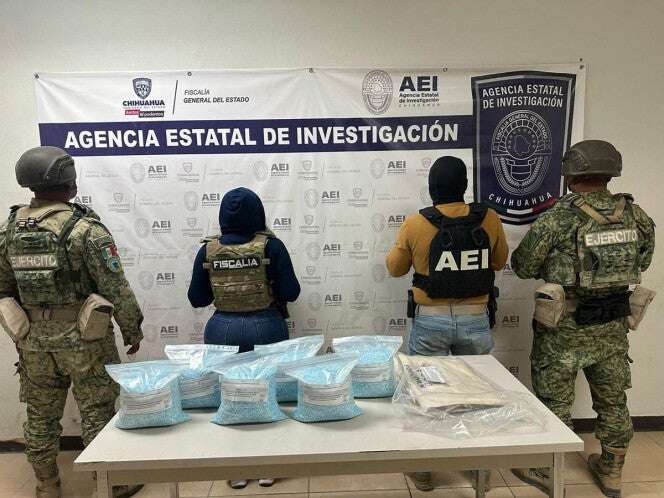 Narcos huyen de la policía y abandonan 16 kilos de fentanilo