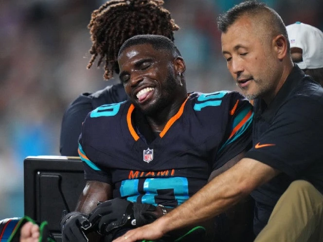 Tyreek Hill queda fuera el resto de la temporada de la NFL
