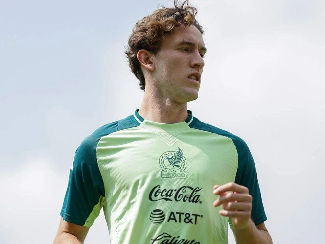‘El Vasco’ Aguirre pule a Marcel Ruiz