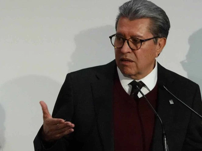 Diputados no discutirán reducción de la jornada laboral de 40 horas este periodo; informa Monreal 
