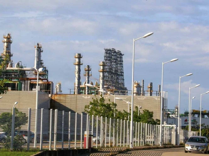Publican reglamentos de Leyes Secundarias en materia energética