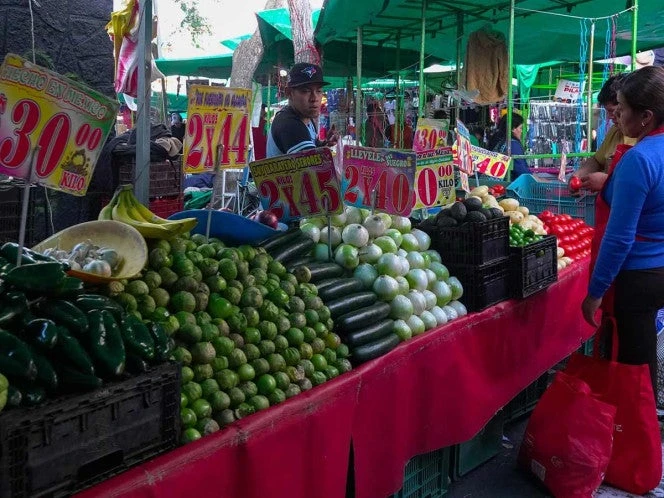 Inflación interanual supera objetivo inicial; se ubica en 4.42% en mayo