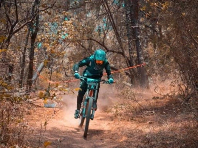 Sujetos armados asaltan a ciclistas en pueblo mágico de Hidalgo