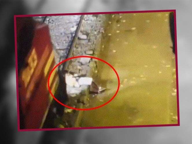 Joven estaba 'pasado de copas', le pasó el tren... y sobrevivió; lo captan en VIDEO