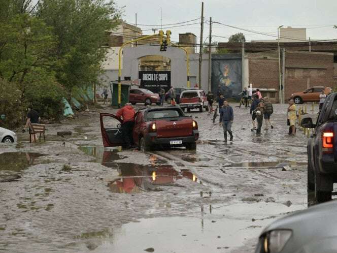 Argentina: Bahía Blanca en emergencia tras mortales inundaciones