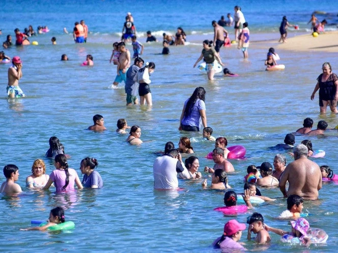 Semana Santa: Más de 11 mil vehículo llegaron este Jueves Santo a Acapulco