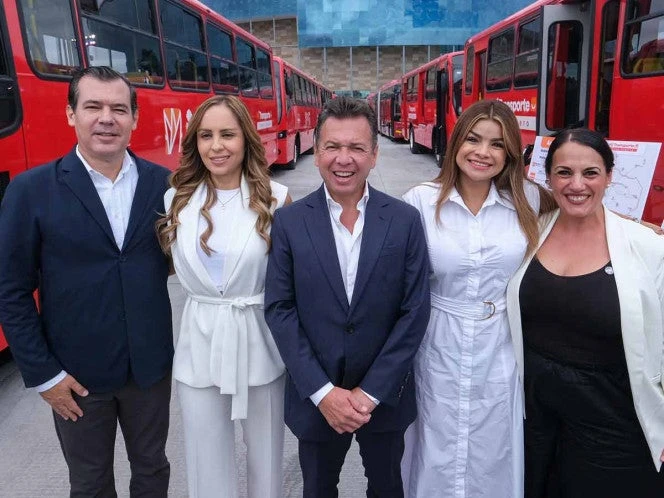 Gobierno de Jalisco refuerza transporte público en Guadalajara y Puerto Vallarta con nuevas unidades