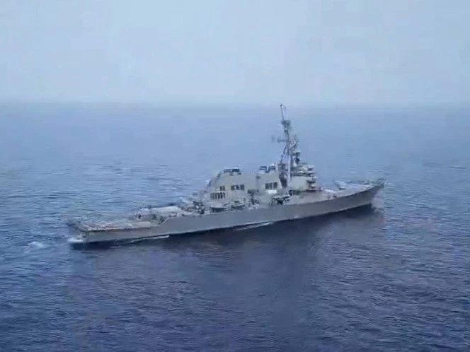 Irán intercepta buque de EU en el Golfo de Omán | VIDEO