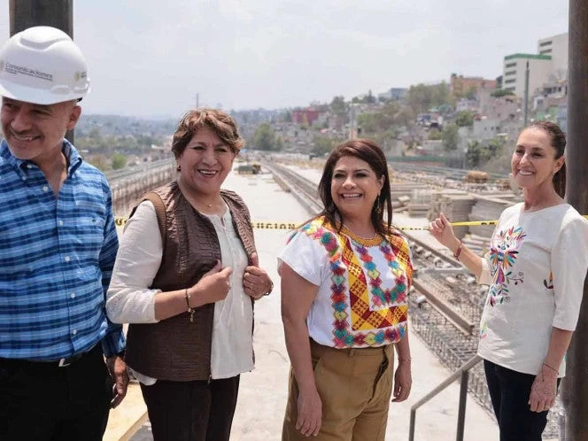 Supervisa Sheinbaum obras del Tren Interurbano