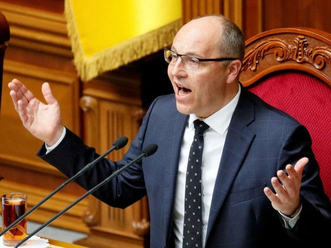 Asesinan a tiros a Andriy Parubiy, expresidente del Parlamento ucraniano