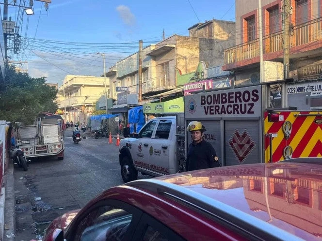 Falla eléctrica en Waldo’s de Veracruz causa intoxicación de cuatro personas