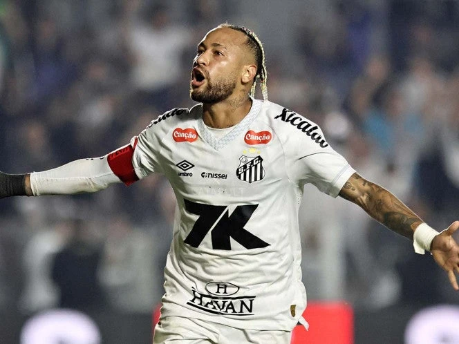 Neymar explota tras ser llamado 'mercenario' por un aficionado