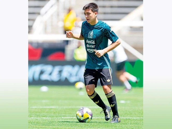Gilberto Mora, el niño que maravilla en el Tri y en Xolos