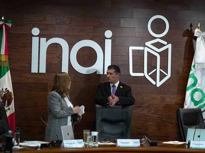 Cesa INAI a funcionarios por extorsionar a Femexfut con boletos