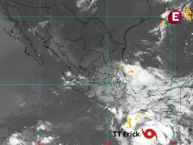 Hay alerta en 22 municipios de Oaxaca por 'Erick'; activan planes DN-III-E y Marina