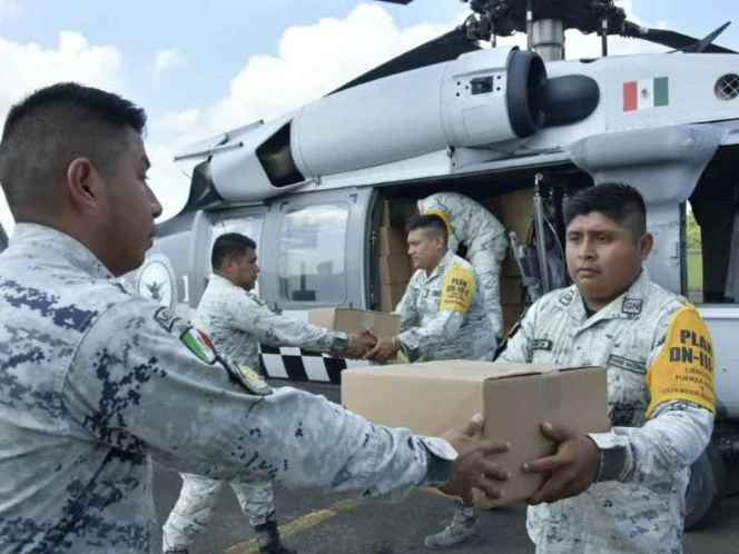 Defensa reparte 23 mil despensas en zonas afectadas por las lluvias