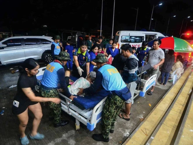 Terremoto en Filipinas deja al menos 26 muertos y más de 100 heridos