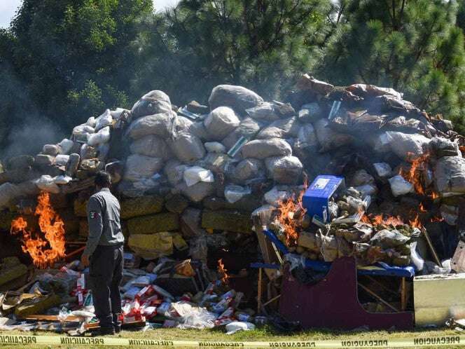 FGR incinera 131 kilos de narcóticos en Durango