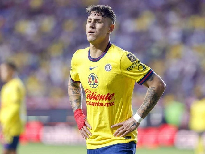 'Chicote' Calderón se va de América en préstamo a Necaxa