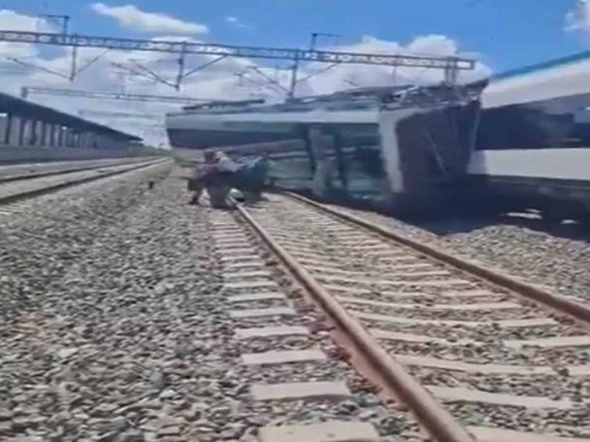 Se descarrila Tren Maya en Izamal, Yucatán; reportan daños materiales | VIDEO