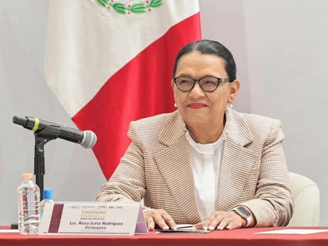 Rosa Icela encabezó desde Puebla, la primera audiencia pública fuera de la CDMX