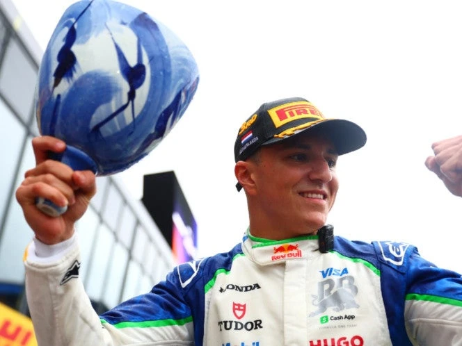 GP de Países Bajos repondrá el trofeo que se le rompió a Isack Hadjar